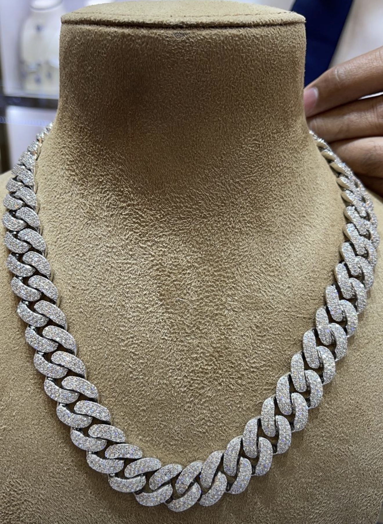 Cuban link chain necklace